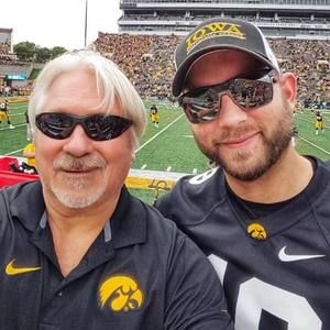 Meet your Posher, Eric